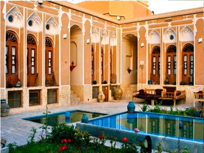 هتل سنتی مهر يزد