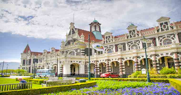 Dunedin railway station