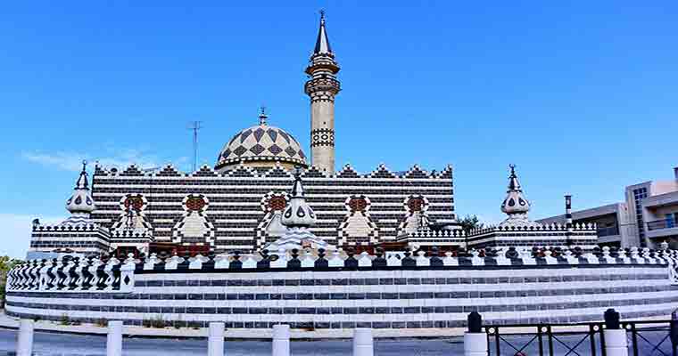 Abu Darwish Mosque 