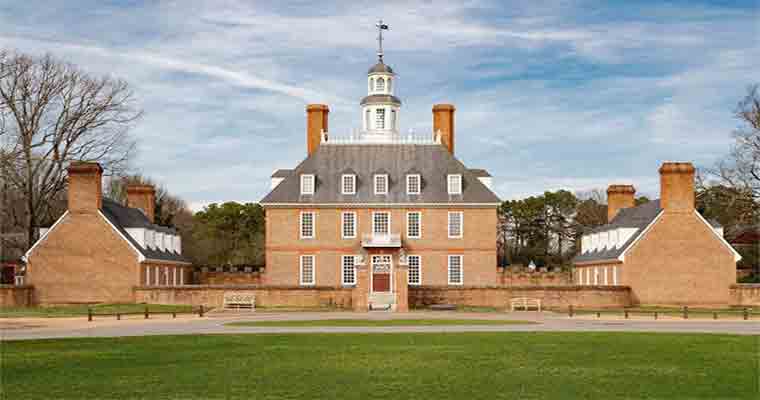 Colonial Buildings 