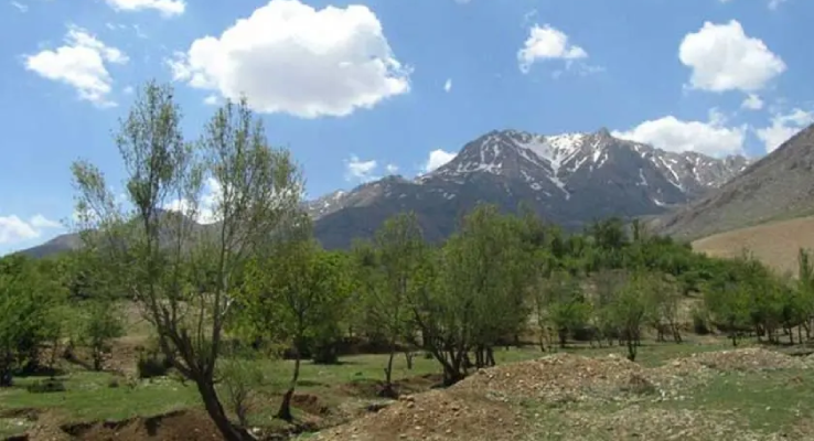 کوه جهان بین-2