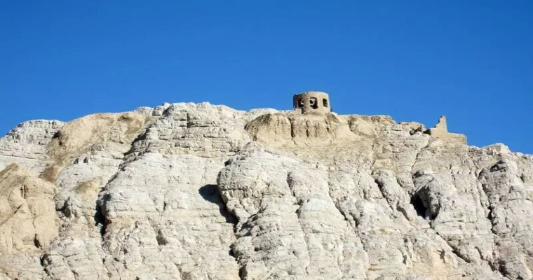 کوه آتشگاه-2