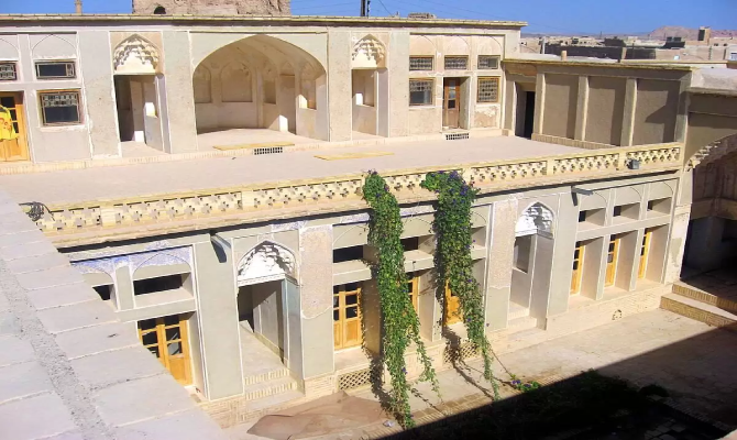 نارین قلعه نایین-2