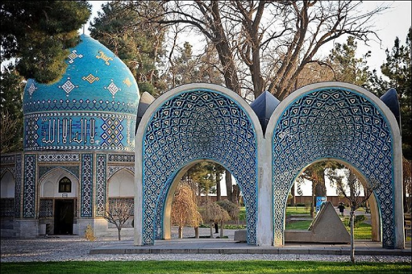 آرامگاه کمال الملک